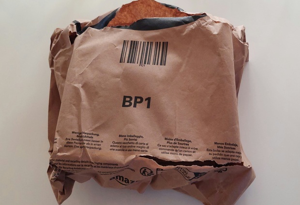 Así empaqueta Amazon ahora sus envíos...
