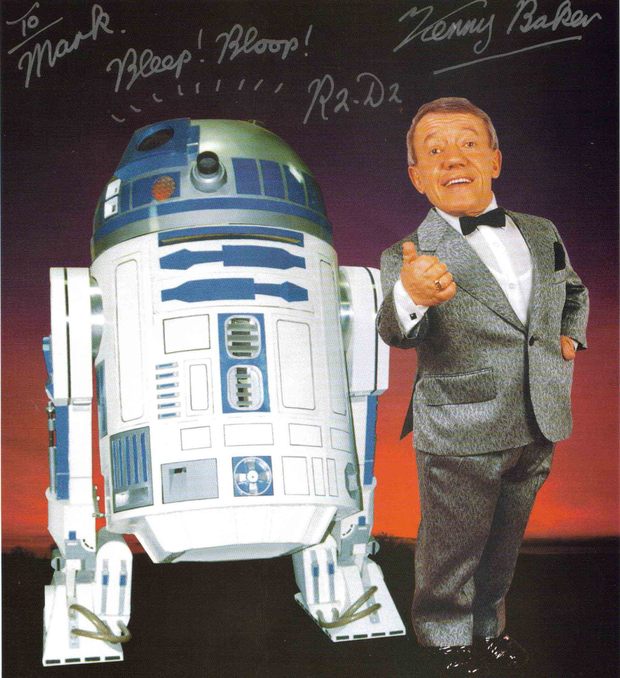 Fallece Kenny Baker, conocido por ser R2-D2 en Star Wars.