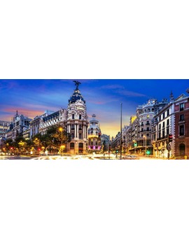 ¿Alguien me puede recomendar tiendas de peliculas para comprar peliculas en Madrid?