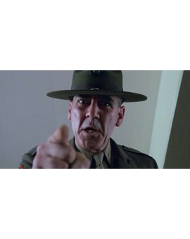 Fallece R. Lee Ermey a los 74 años.