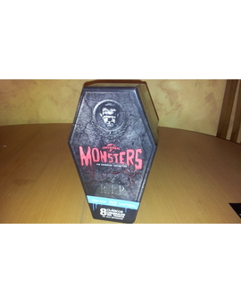 Universal Monsters (ATAÚD) 1