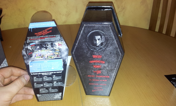 Universal Monsters (ATAÚD) 3