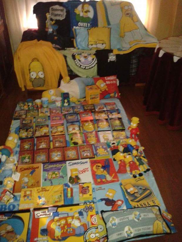 Casi toda mi colección de Los Simpson :)