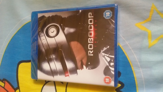 Trilogía Robocop por 6.19€ :)