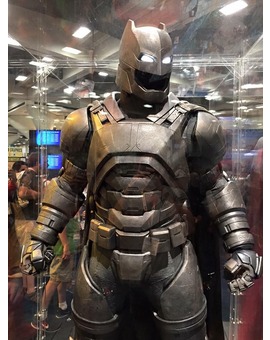 Fotos de los trajes de Batman V Superman Comic Con