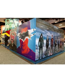 Fotos del Facebook de DC de la Comic Con