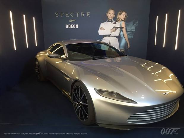 Aston Martin DB10 SPECTRE