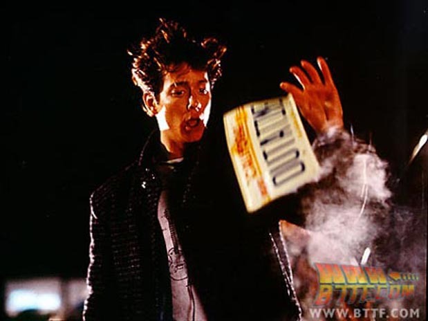 Video con imagenes del rodaje de Regreso al Futuro con Eric Stolz como Marty McFly