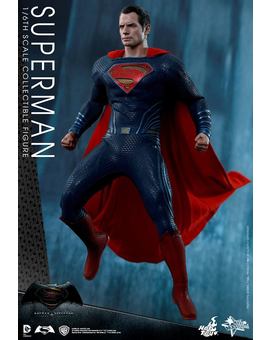 Hot Toys Superman (BatmanVSuperman)