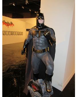 Figura tamaño real Batman Exposicion UNIVERSO DC MADRID