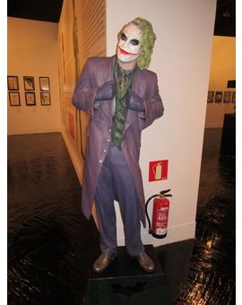 Figura tamaño real Joker Ledger Exposicion UNIVERSO DC MADRID