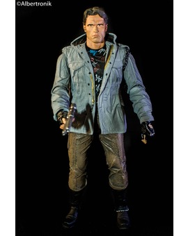 Terminator T-800 de Neca