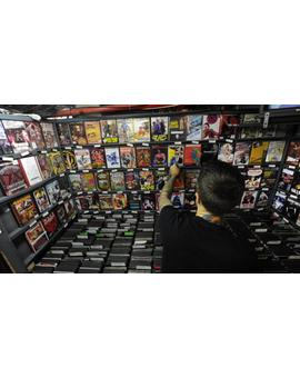 Detenido un hombre por no devolver una cinta VHS que alquiló hace 14 años