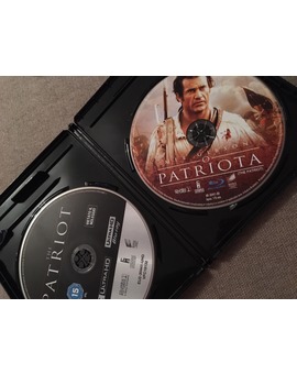 Duda BD del UHD de “El Patriota”