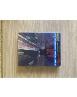 Gracias Wallapop por hacerme conseguir esta joya (Spiderman: Un nuevo universo) 