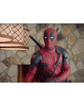 "Deadpool" promueve ahora que te toques los pechos 