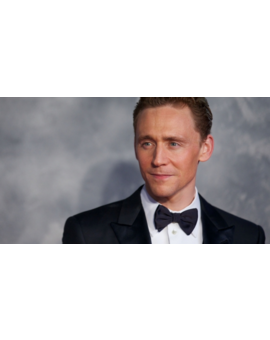 Tom Hiddleston, ¿hermano de Sherlock?