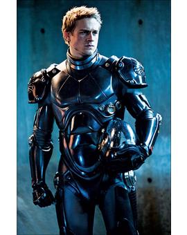 Charlie Hunnam no estará en "Pacific Rim 2" 