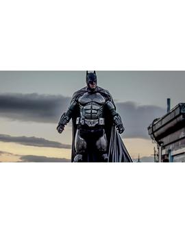 El bestial cosplay de Batman que logra un récord Guinness mundial