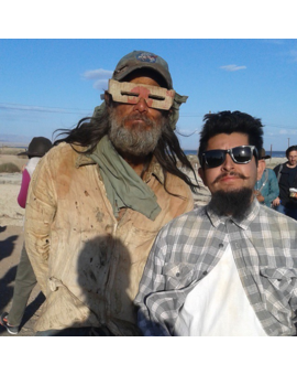 Primeros 2 clips de 'The Bad Batch', la nueva película de Jason Momoa, Keanu Reeves y Jim Carrey, que cuenta una historia de amor entre caníbales 