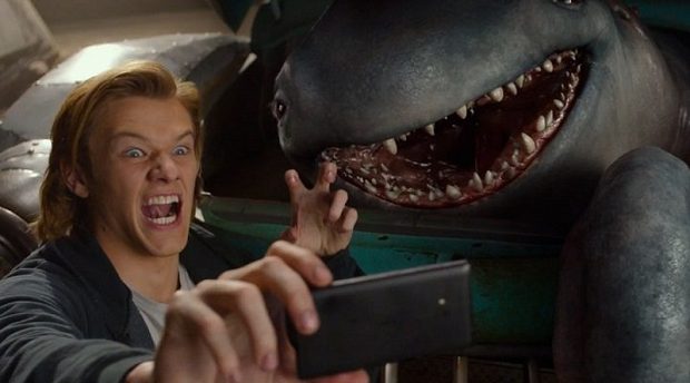 Paramount ya espera 115 millones dólares de pérdidas por 'Monster Trucks' cuando faltan meses para su estreno