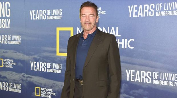 El padre de Arnold Schwarzenegger le pegó porque pensaba que era gay