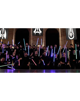 'Star Wars': Lucasfilm denuncia a una escuela Jedi que enseña a usar espadas láser