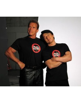 Jackie Chan y Arnold Schwarzenegger harán una película juntos 