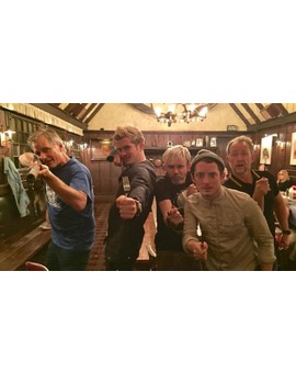 Viggo Mortensen revela la emotiva razón por la que se reunieron los actores de 'El Señor de los Anillos'