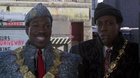 Eddie-murphy-confirma-mediante-un-polemico-tuit-que-ya-esta-preparando-la-secuela-de-el-principe-de-zamunda-c_s