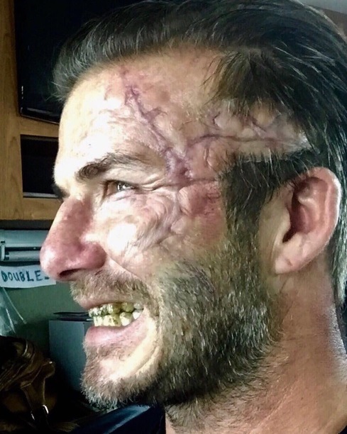 Guy Ritchie consigue que David Beckham te dé asco en 'Rey Arturo: La leyenda de Excalibur'