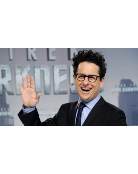 J.J. Abrams cree que los cines tienen los días contados, y le parece normal