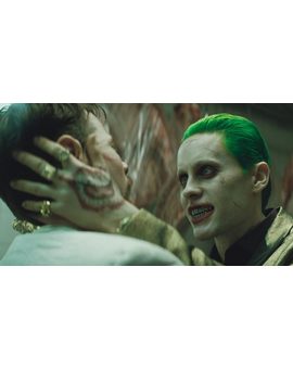 Un actor de 'Escuadrón Suicida' dice que Jared Leto le besó en mitad de una escena