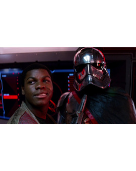 ¿SPOILER? John Boyega habla de la misión secreta de Finn en 'Star Wars: Los últimos Jedi'