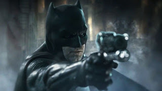 Ben Affleck imita la voz de Batman de Christian Bale en un nuevo vídeo 