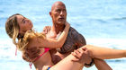 Dwayne-johnson-contra-los-criticos-el-actor-responde-a-las-opiniones-negativas-sobre-baywatch-los-vigilantes-de-la-playa-c_s