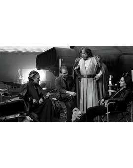El director de 'Los últimos Jedi' se defiende de las acusaciones que aseguran que será una copia de otra película de 'Star Wars'