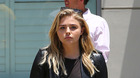 Chloe-grace-moretz-horrorizada-y-enfadada-por-la-ofensiva-campana-publicitaria-de-su-nueva-pelicula-c_s