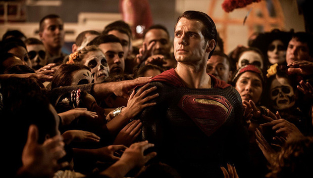 Zack Snyder confirma una oscura teoría de 'Batman v Superman: El amanecer de la Justicia'