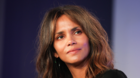 Halle-berry-se-siente-profundamente-herida-porque-su-oscar-no-sirvio-para-nada-c_s