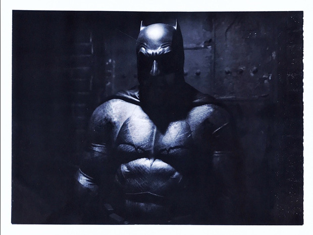 "Liga de la Justicia": Zack Snyder revela una nueva imagen de Batman 