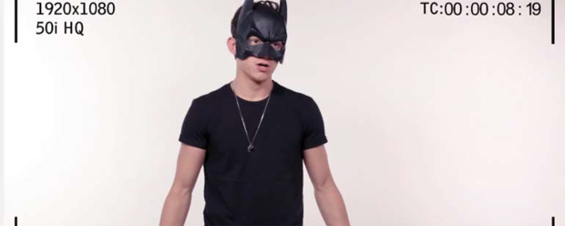 'Spider-Man: Homecoming': Tom Holland actúa como Batman en esta audición falsa