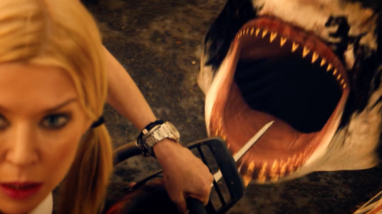 Tráiler de 'Park Shark' (tiburones en un parking de caravanas) 