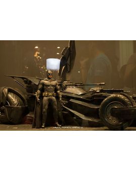 "Liga de la Justicia": nuevo vistazo a la figura de Hot Toys de Batman y el Batmóvil 