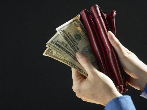 Vigilad vuestras carteras: El precio de la suscripción de Amazon Prime podría subir de 20 a 40 euros en España/ Y Netflix sube los precios de sus suscripciones en España
