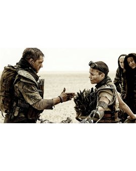 'Mad Max: Furia en la Carretera' tendría tres secuelas con Tom Hardy y Charlize Theron, según Miller