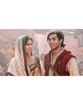 'Desert Moon':Disfruta de la preciosa canción inédita que sonaba en esta escena eliminada de Aladdin