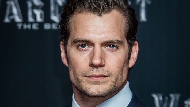 ¿La culpa la tiene Robert Pattinson? El escollo que impediría a Henry Cavill volver a ser a Superman