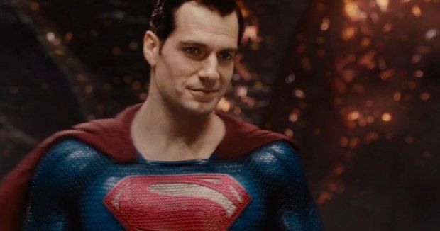 Henry Cavill habla sobre el Snyder's cut y 'El Hombre de Acero 2'