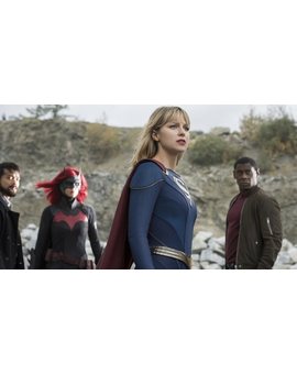 'Crisis en Tierras Infinitas': El tráiler del final del crossover avanza batallas a escala épica